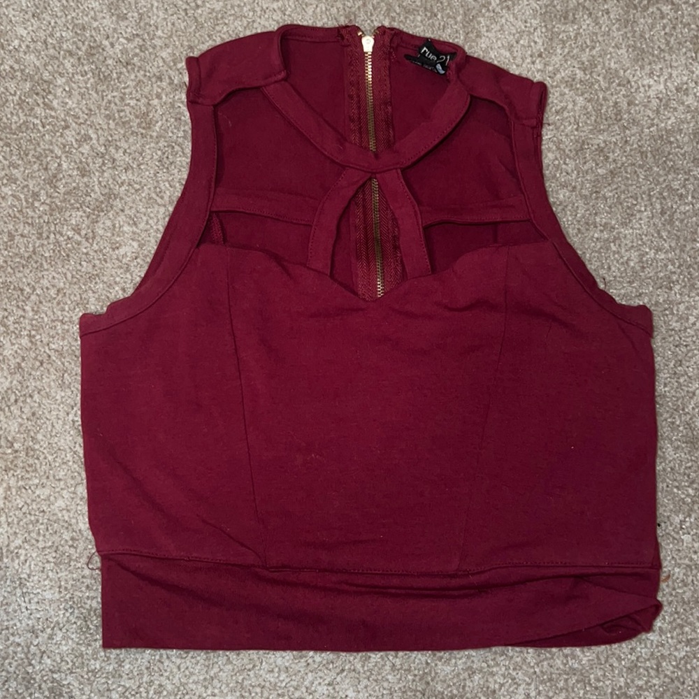 Rue 21 crop top